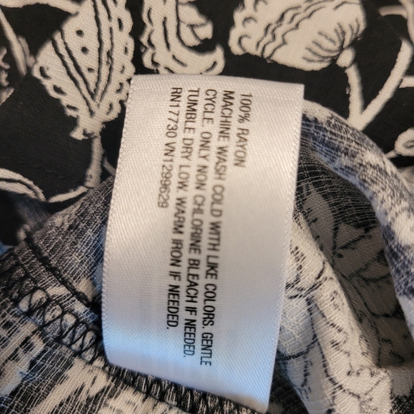 Knox Rose Ebony & White Floral Off the Shoulder/ Bow Blouse Sz 4X NWT - Picture 5 of 5